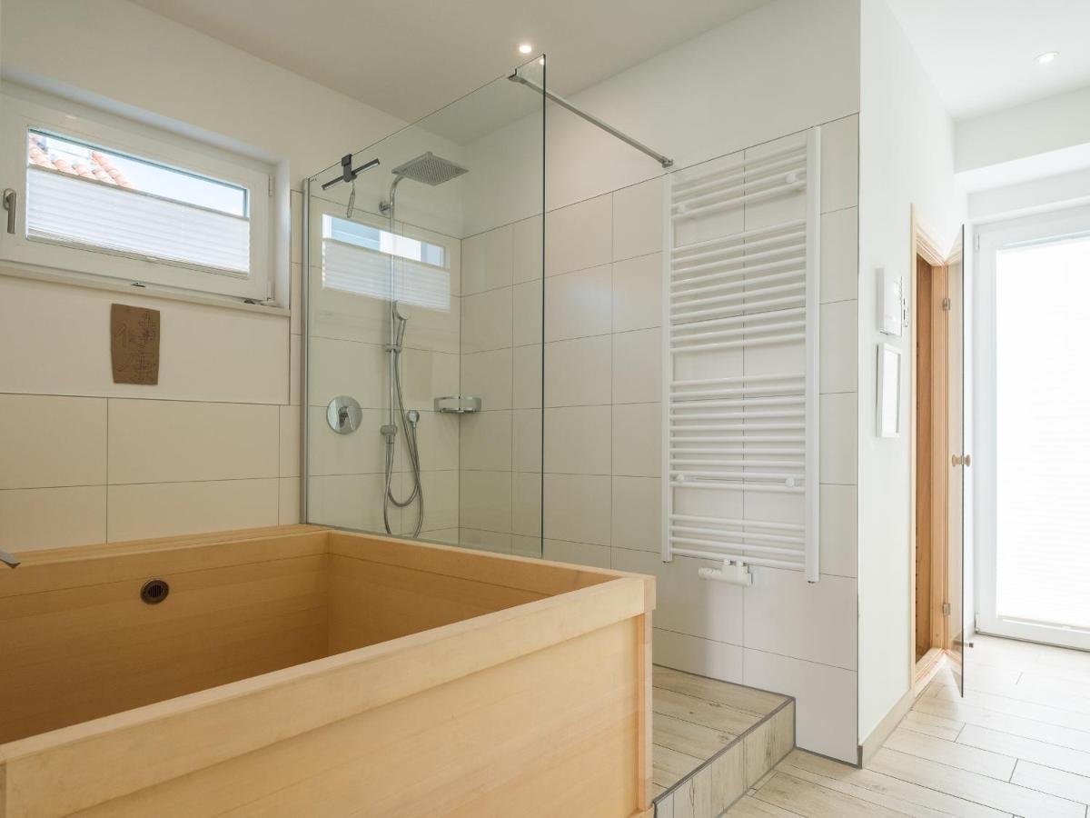 Feriendomizil Im Luftkurort - Ferienhaus-Sauna-See-Onsenbad Krakow am See Bagian luar foto