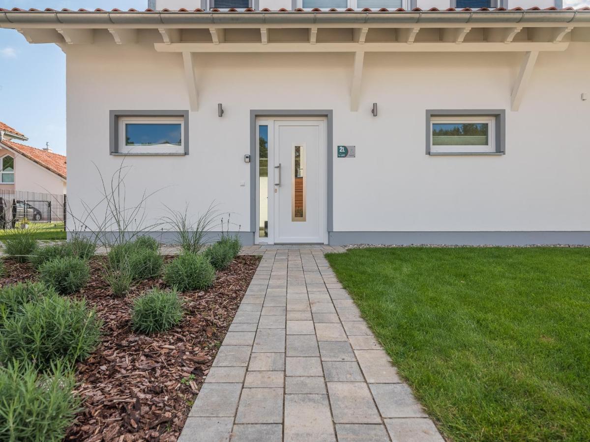 Feriendomizil Im Luftkurort - Ferienhaus-Sauna-See-Onsenbad Krakow am See Bagian luar foto